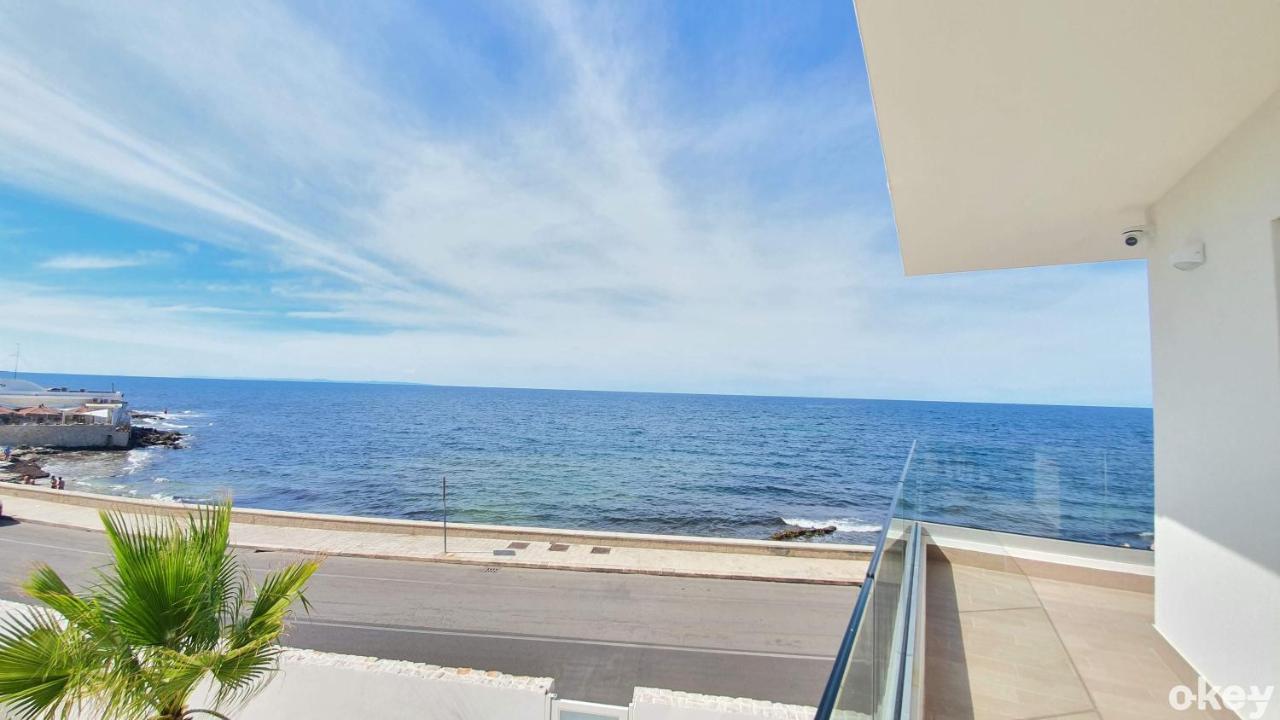Villa Mediterranea Apartments - Seaview, Pool & Garden Bari Exteriör bild