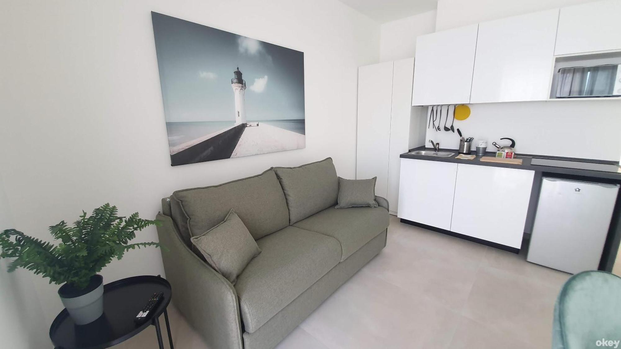 Villa Mediterranea Apartments - Seaview, Pool & Garden Bari Exteriör bild